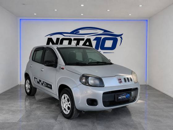 FIAT UNO 1.0 EVO VIVACE 8V FLEX 4P MANUAL FIAT UNO 1.0 EVO VIVACE 8V FLEX 4P MANUAL